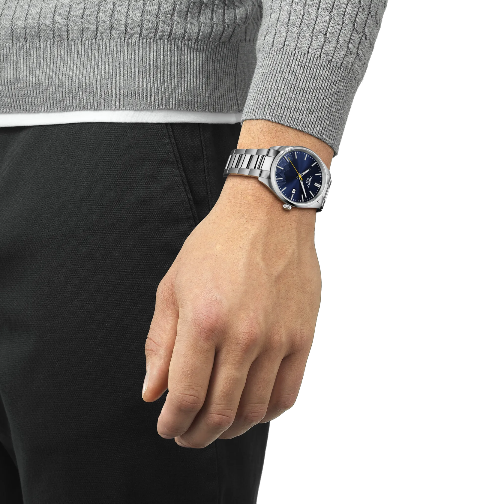 RELOJ TISSOT PR 100 JUNGFRAUBAHN, CUARZO, ESFERA AZUL, BRAZALETE DE ACERO, FECHA, 40 MM