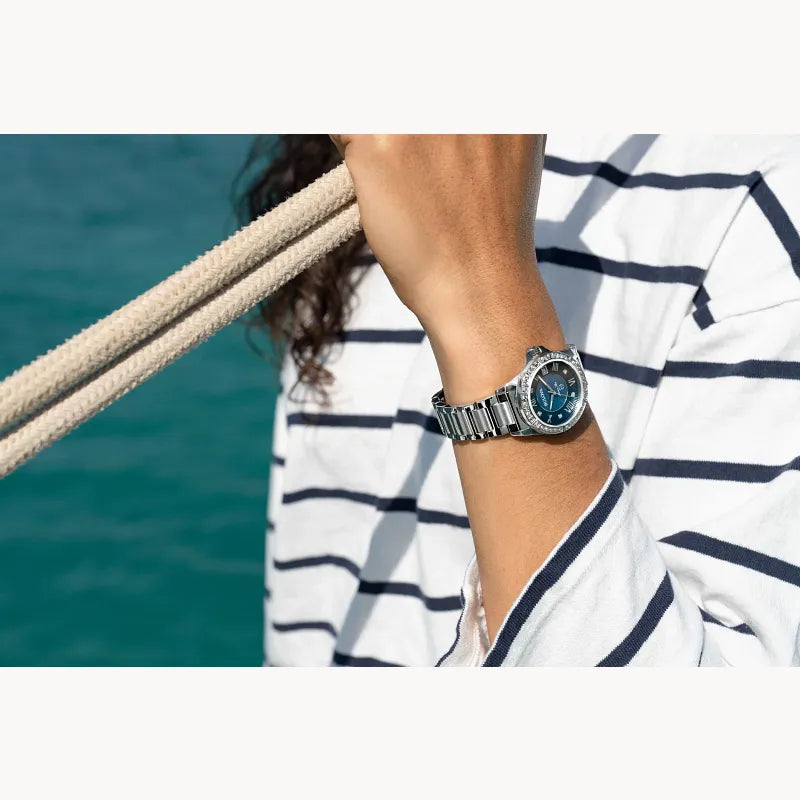 RELOJ BULOVA MARINE STAR, CUARZO ESFERA AZUL, BRAZALETE DE ACERO, DIAMANTES, 32 MM
