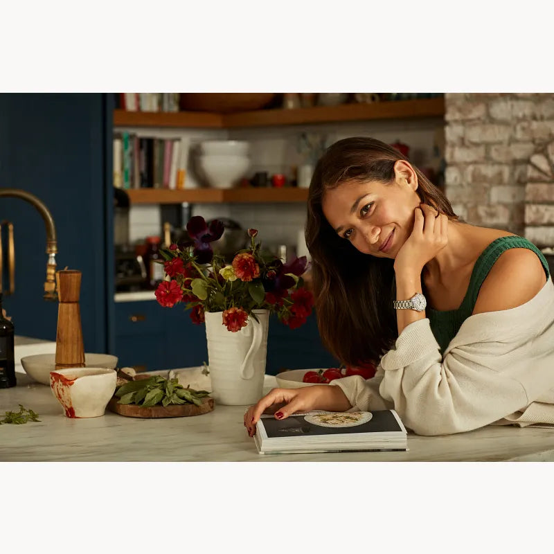 RELOJ BULOVA SUTTON, CUARZO, ESFERA MADRE PERLA, BRAZALETE DE ACERO, DIAMANTES, 32.5 MM