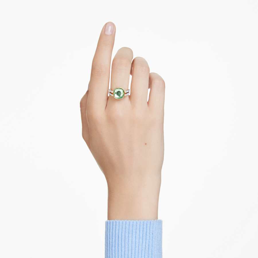 ANILLO SWAROVSKI CHROMA TALLA CUSHION, MULTICOLOR, BAÑO TONO ORO, TALLA 55