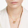 COLLAR SWAROVSKI DEXTERA BUCLE ENTRELAZADO, BLANCO, BAÑO TONO ORO