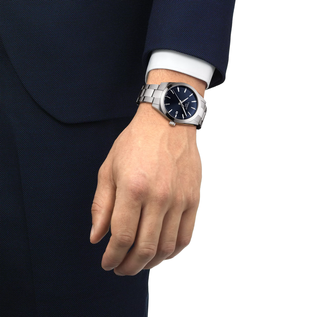 RELOJ TISSOT GENTLEMAN, CUARZO, ESFERA AZUL, BRAZALETE DE ACERO, FECHA, 40 MM