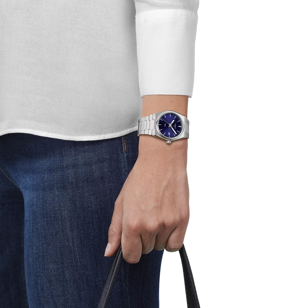 RELOJ TISSOT PRX, CUARZO, ESFERA AZUL, BRAZALETE DE ACERO, FECHA, 35 MM