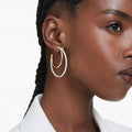 ARETES SWAROVSKI HYPERBOLA TALLA REDONDA, MEDIANOS, BLANCO, COMBINACICÓN DE ACABADOS METCÁLICOS
