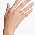 ANILLO SWAROVSKI MATRIX TALLA BAGUETTE, MULTICOLOR, BAÑO TONO ORO, TALLA 55